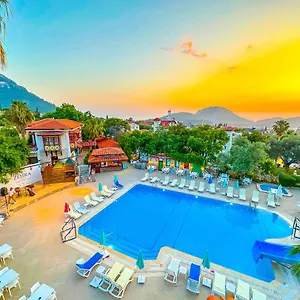 4* Hotel Zehra Tatil Koeyue